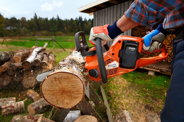 Chainsaw job