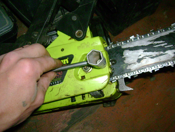 Unscrewing the nut