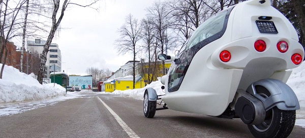 Tricycle car