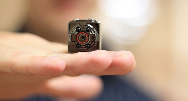 Wireless video camera