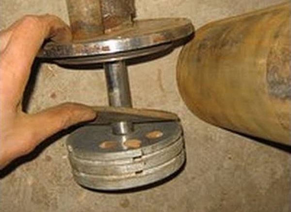 Piston
