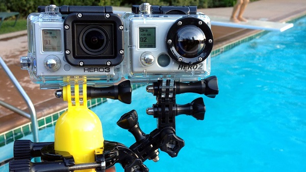 Action camera