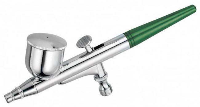 Internally mixed airbrush