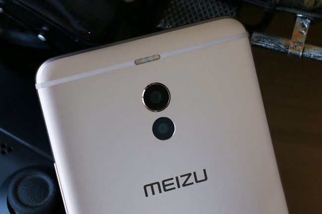 Smartphone camera