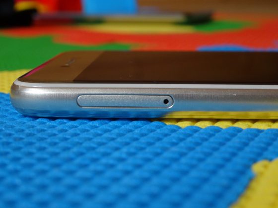Memory card slot