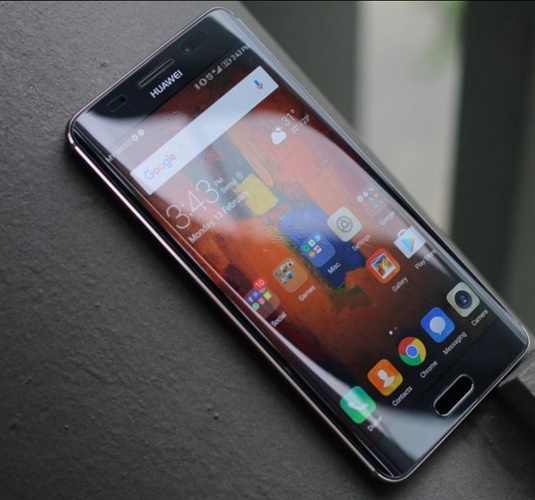 Glare on the smartphone