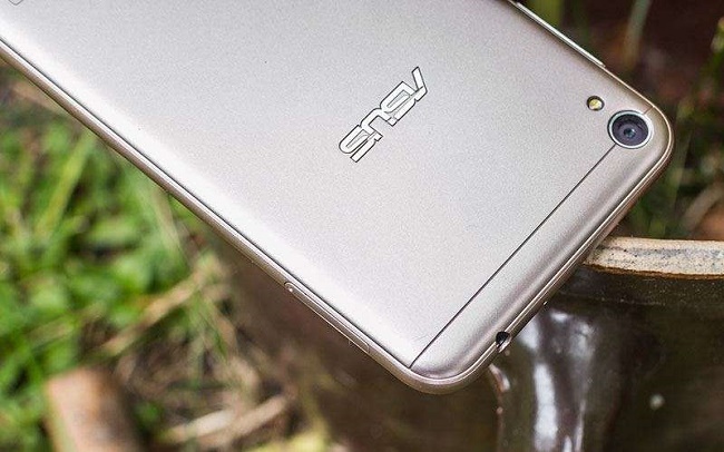 Asus Zenfone Live Camera