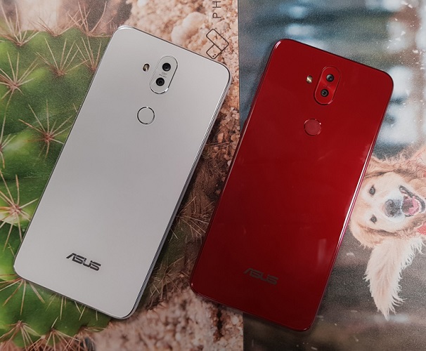 The back wall of the smartphone