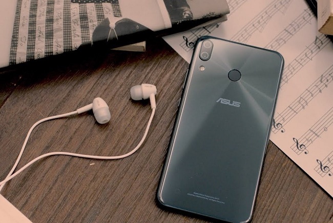 Smartphone with headphones