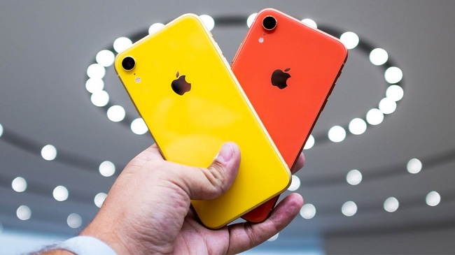 Yellow and red iphone