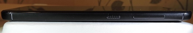 Right end