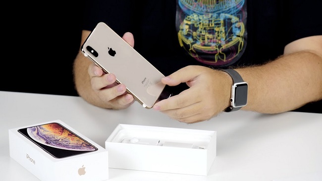 Unpacking the smartphone