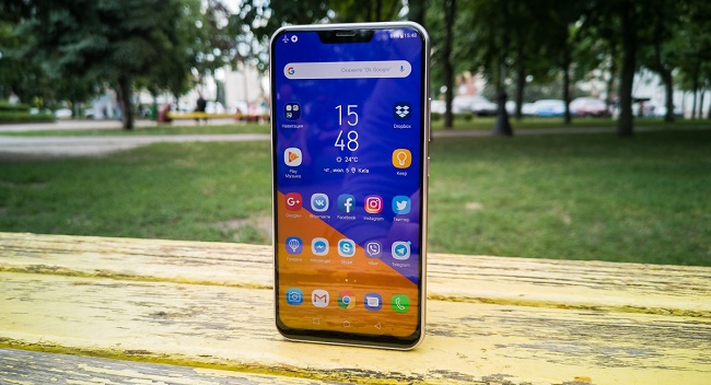 Asus Zenfone 5Z front panel